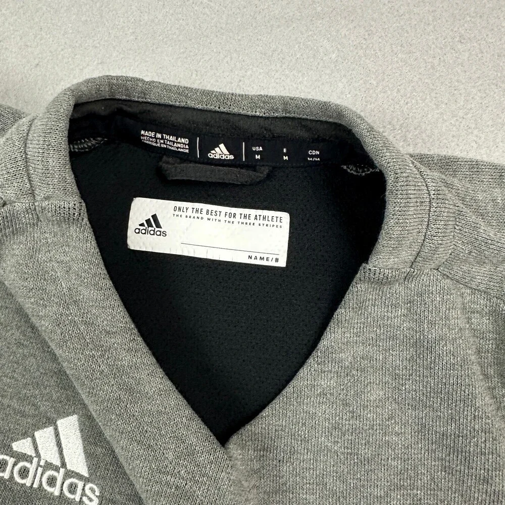 Nebraska Cornhuskers Sweater Men Medium Gray Adidas V-Neck NCAA Logo Knit M